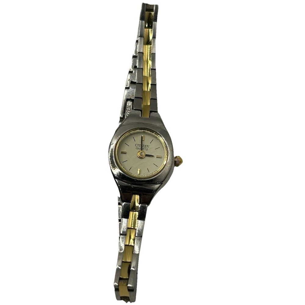 Citizen Quartz Women’s Watch Two Tone Silver Gold Vintage Small Dial Japan